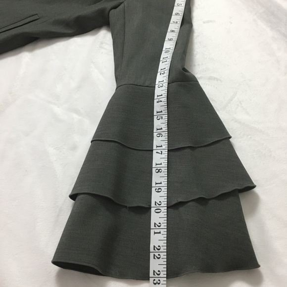 Banana Republic  Blazer Jacket Business Ruffle Sleeve size 2 gray - Picture 4 of 14